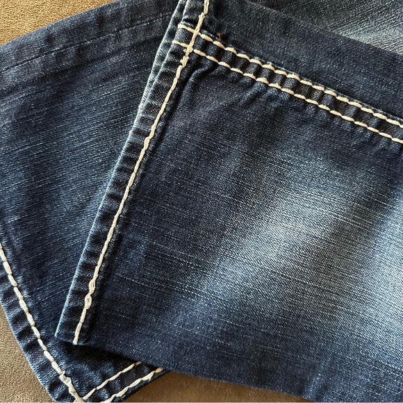 Elaina Boot RR Jeans - Picture 13 of 13